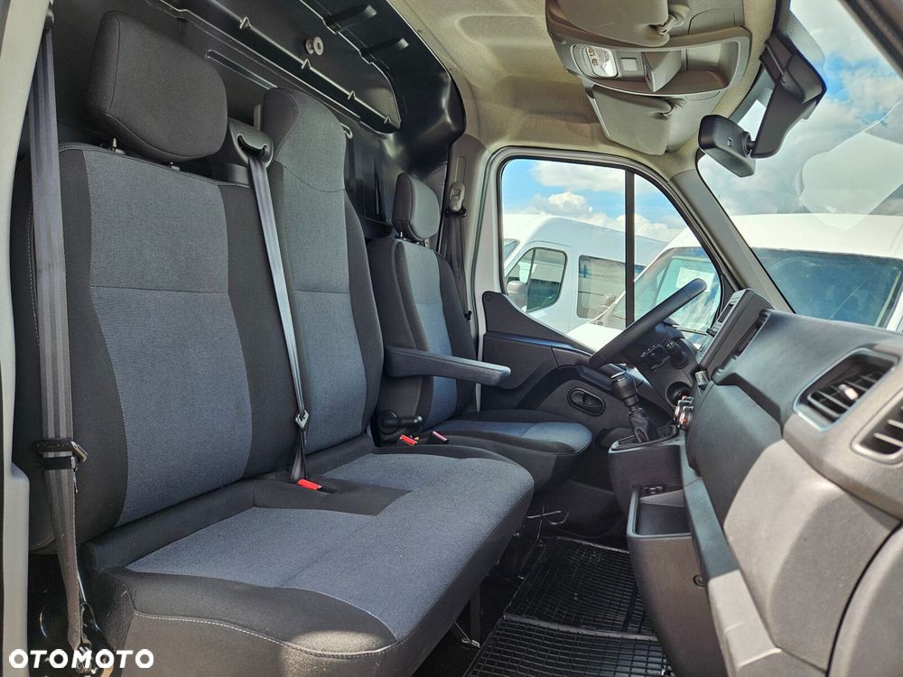 Renault Master L3H2 *74999zł NETTO* 2.3dCi/136KM - 32