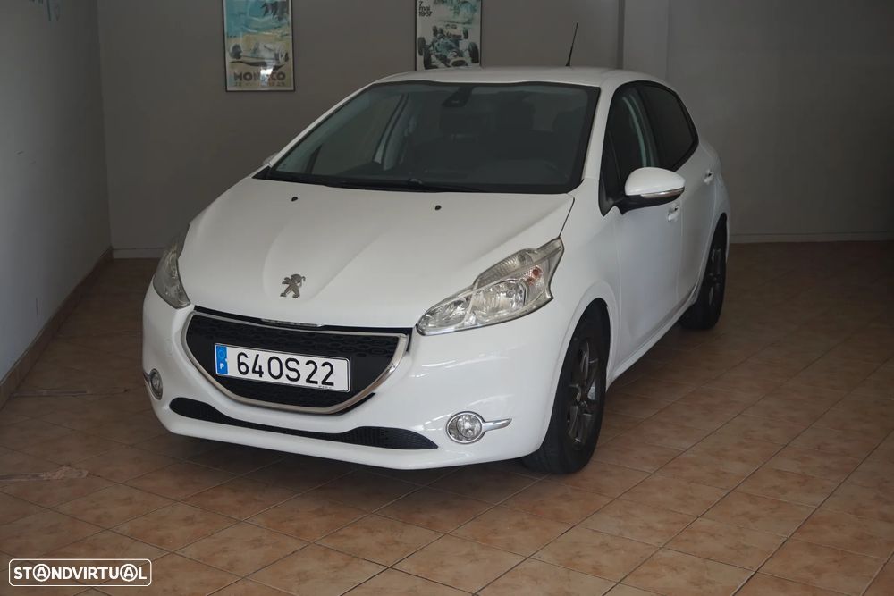 Peugeot 208 1.4 HDi Access - 5