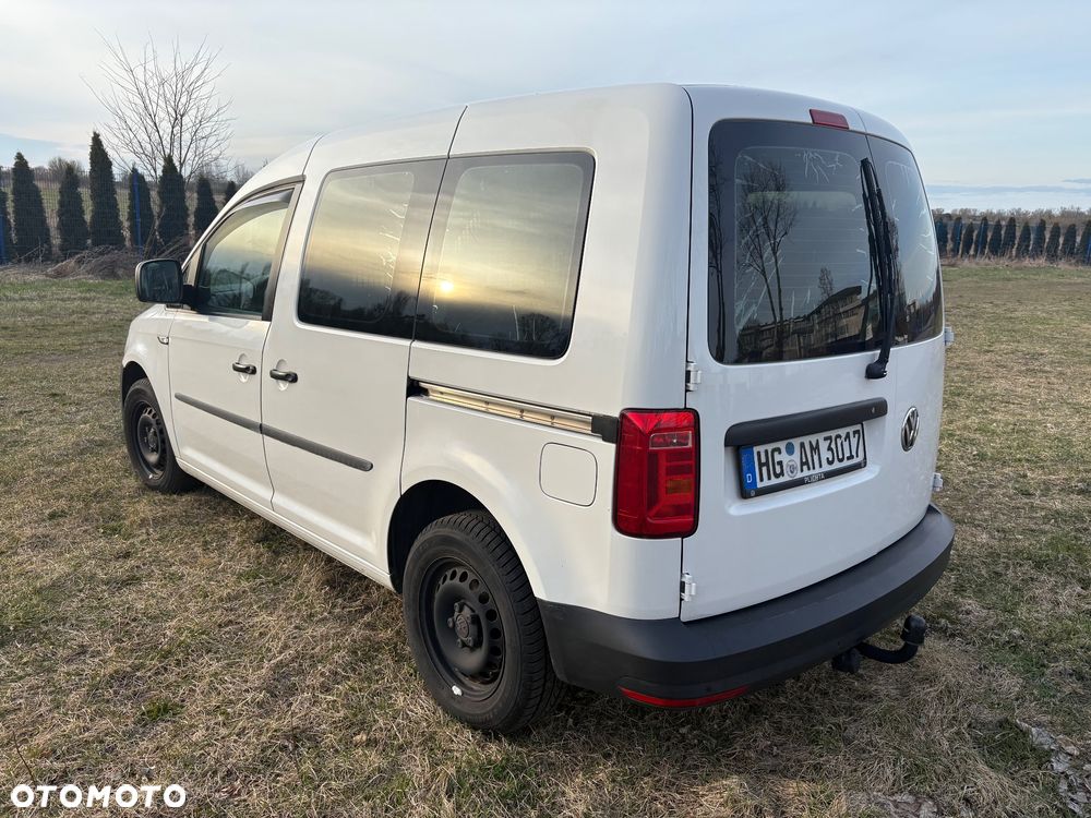 Volkswagen Caddy - 3
