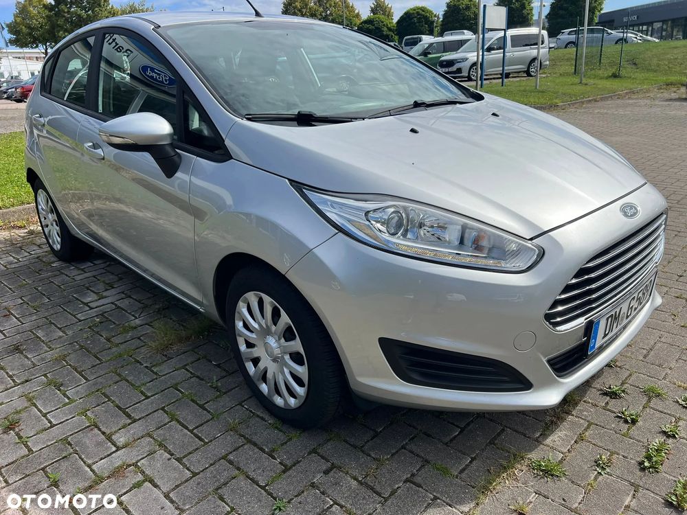 Ford Fiesta 1.25 SYNC Edition - 1