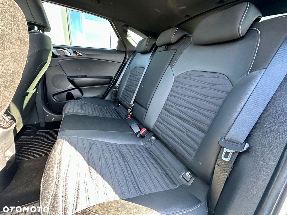 Kia ProCeed 1.5 T-GDI GT Line - 8