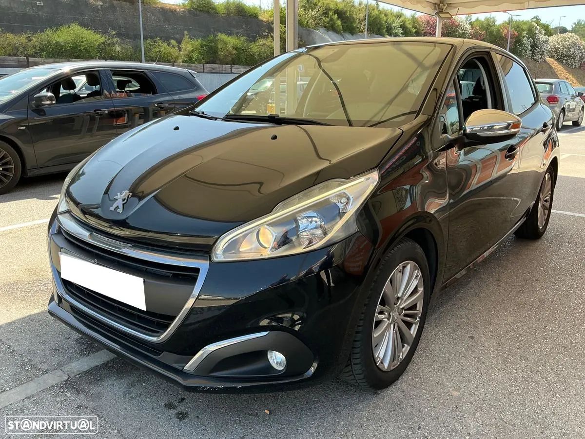 Peugeot 208 1.2 VTi SE Style - 1