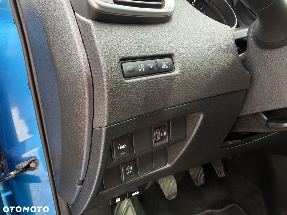 Nissan Qashqai - 16
