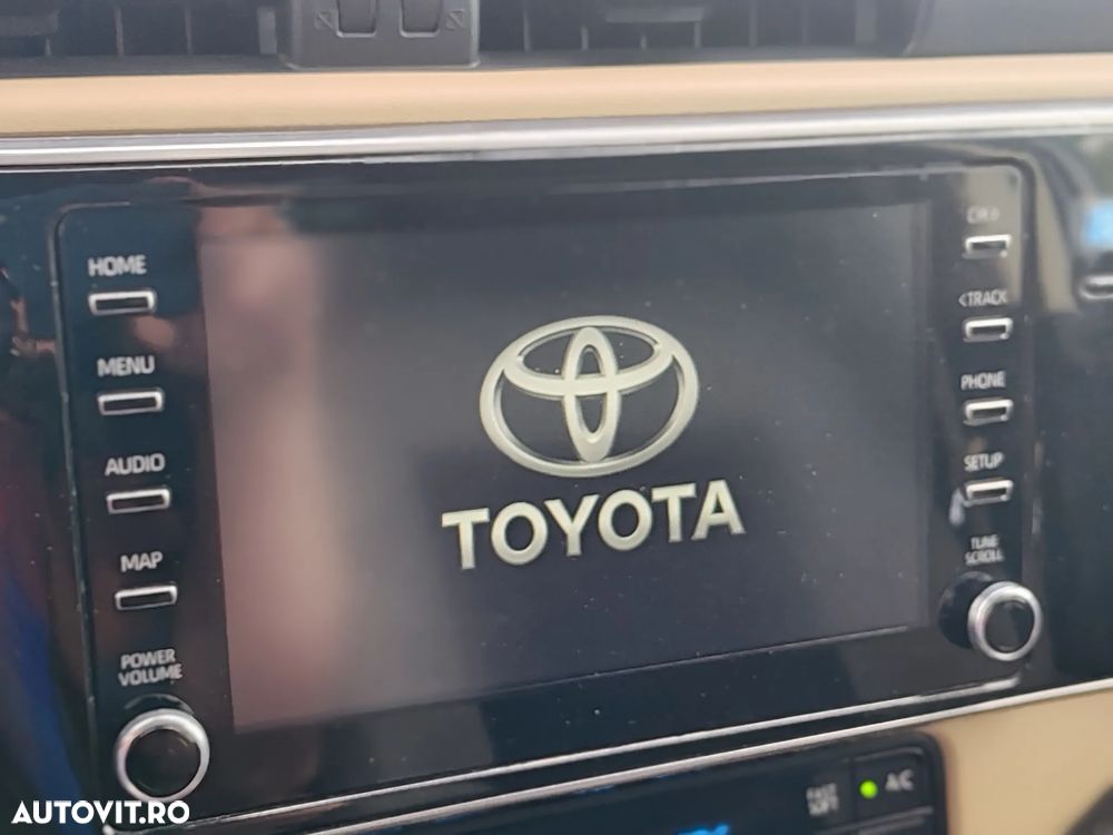 Toyota Corolla - 6