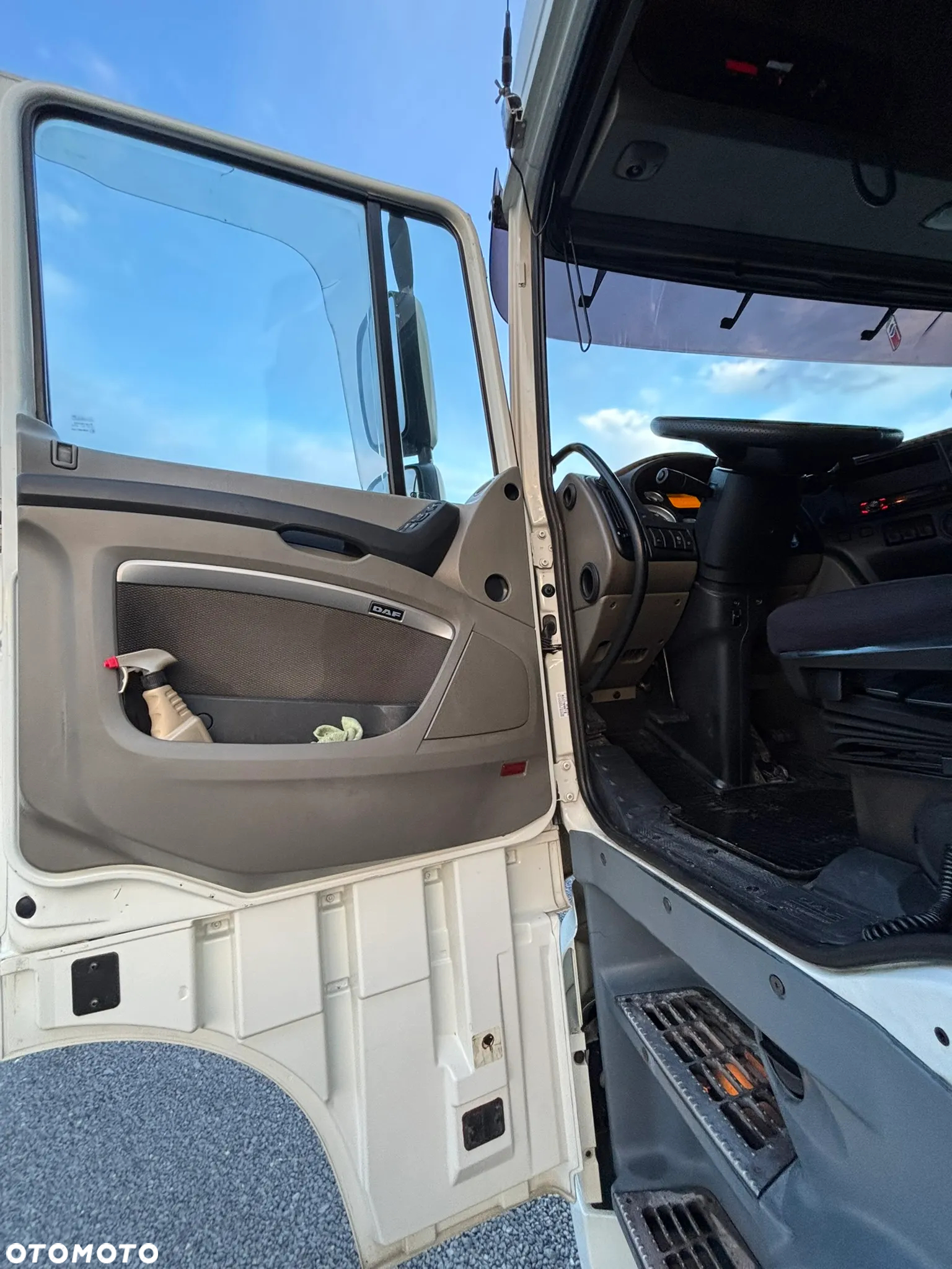 DAF XF 105.460 - 5