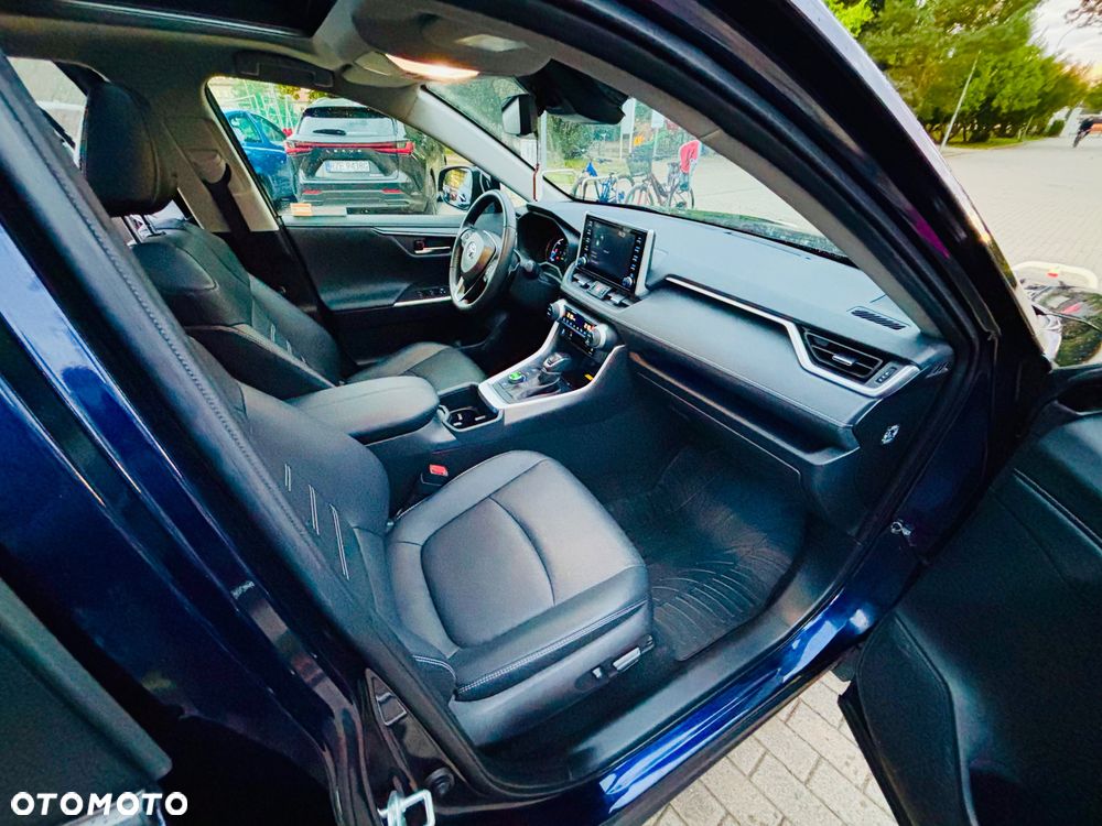 Toyota RAV4 - 23
