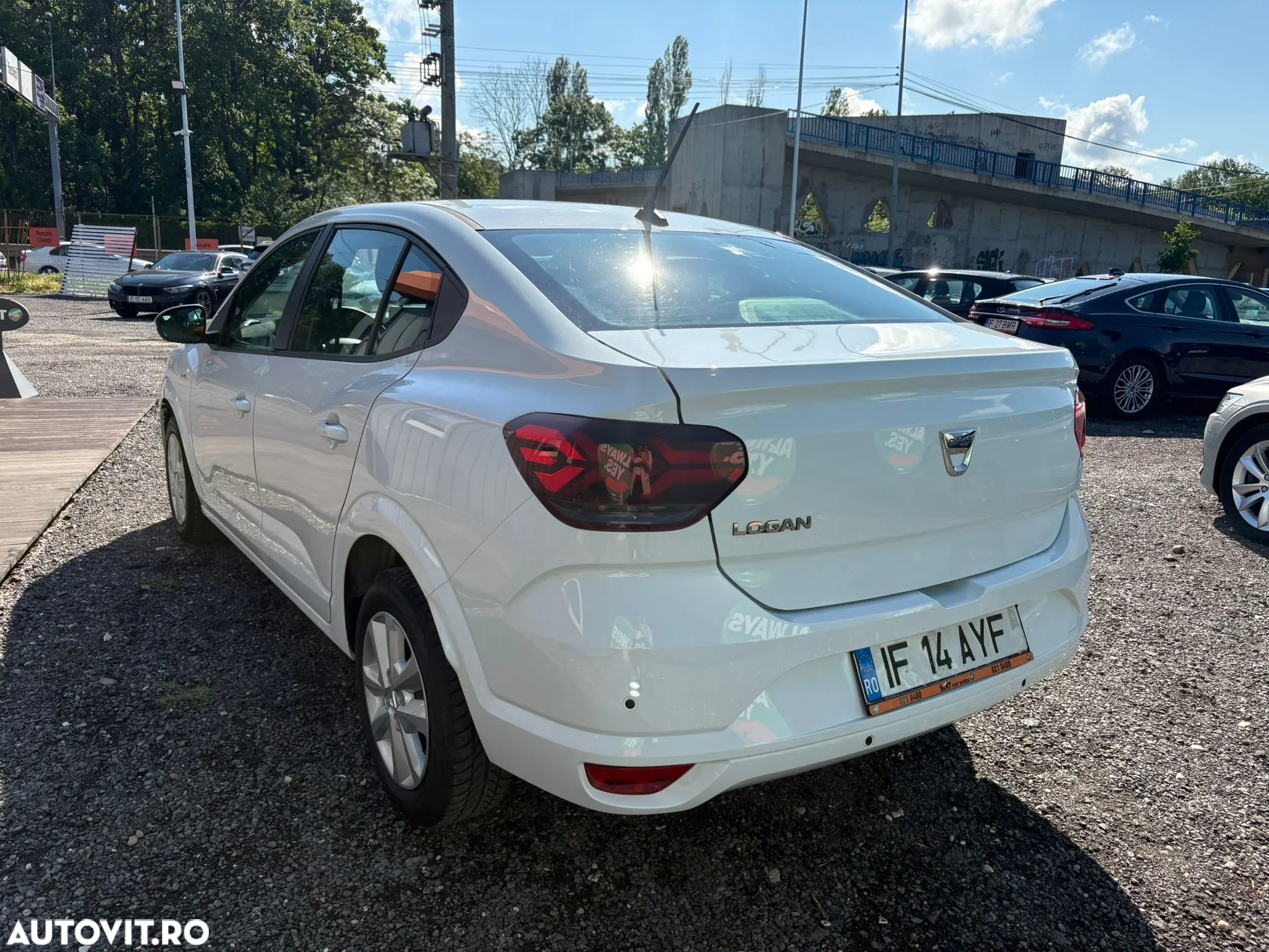 Dacia Logan TCe 90 MT6 Comfort - 4