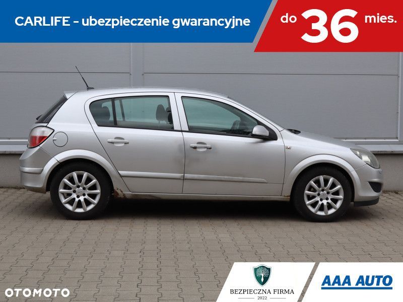 Opel Astra - 8