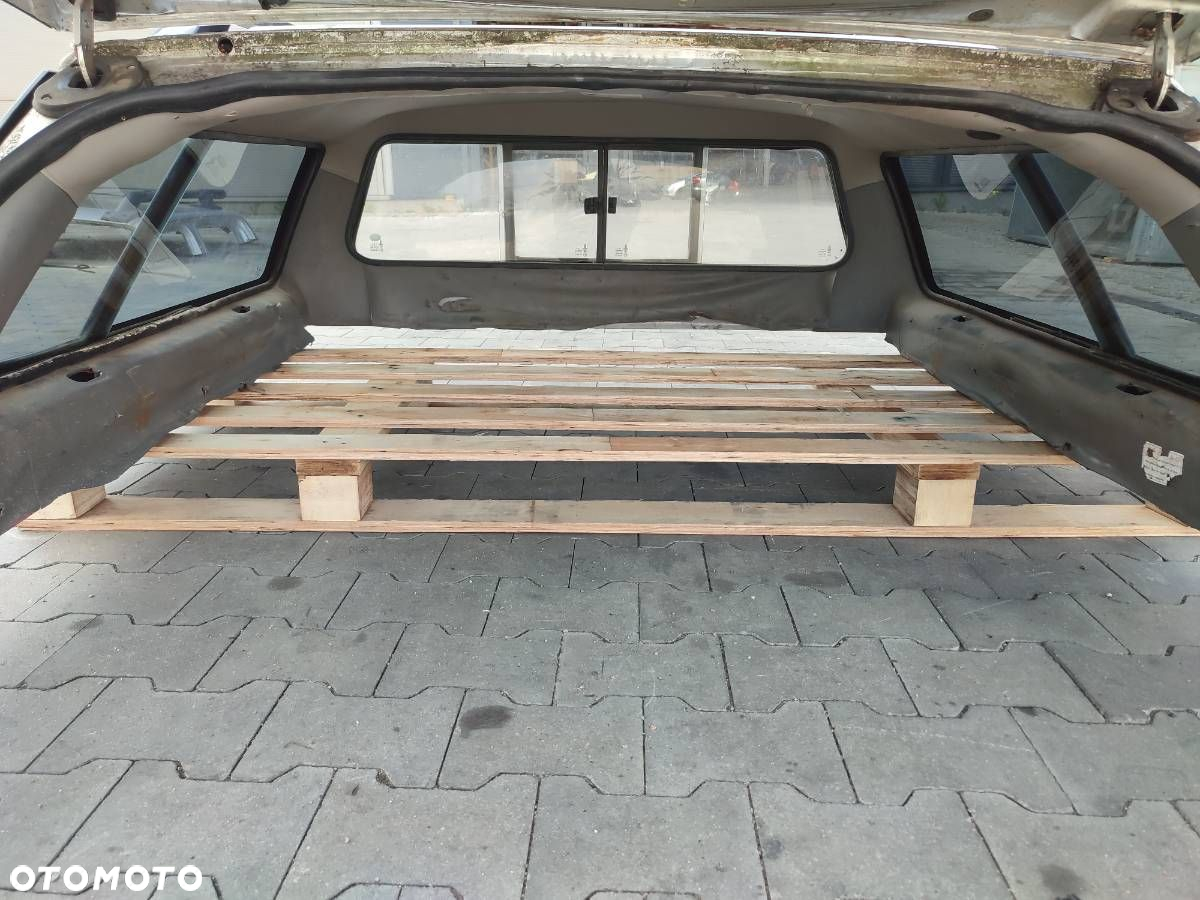 ZABUDOWA NADSTAWKA PAKI RELINGI SZYBY KLAPA BURTA NISSAN NAVARA D40 - 6