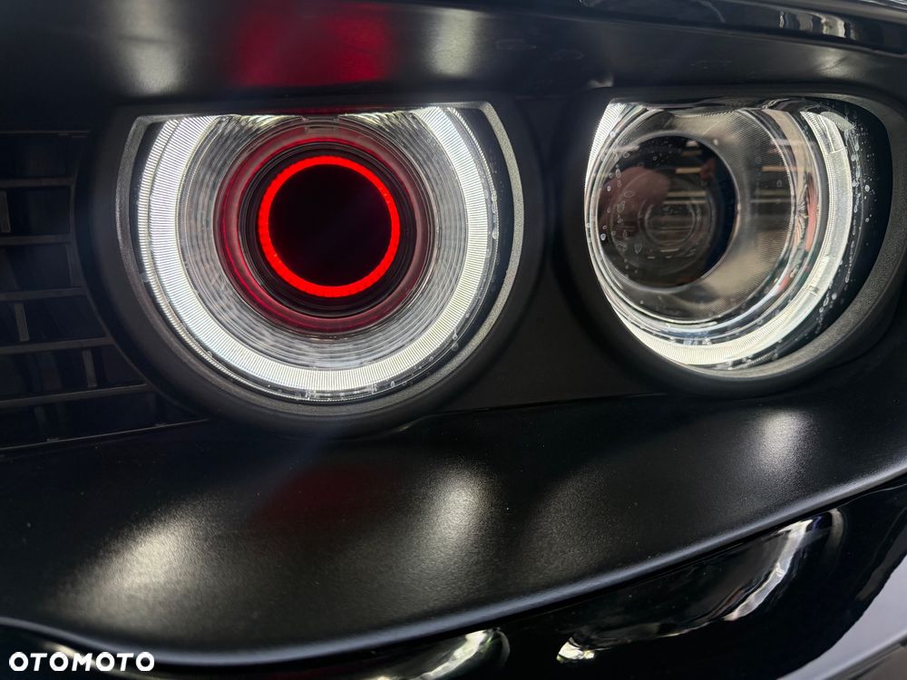 Dodge Challenger Automatik R/T Plus Shaker - 18