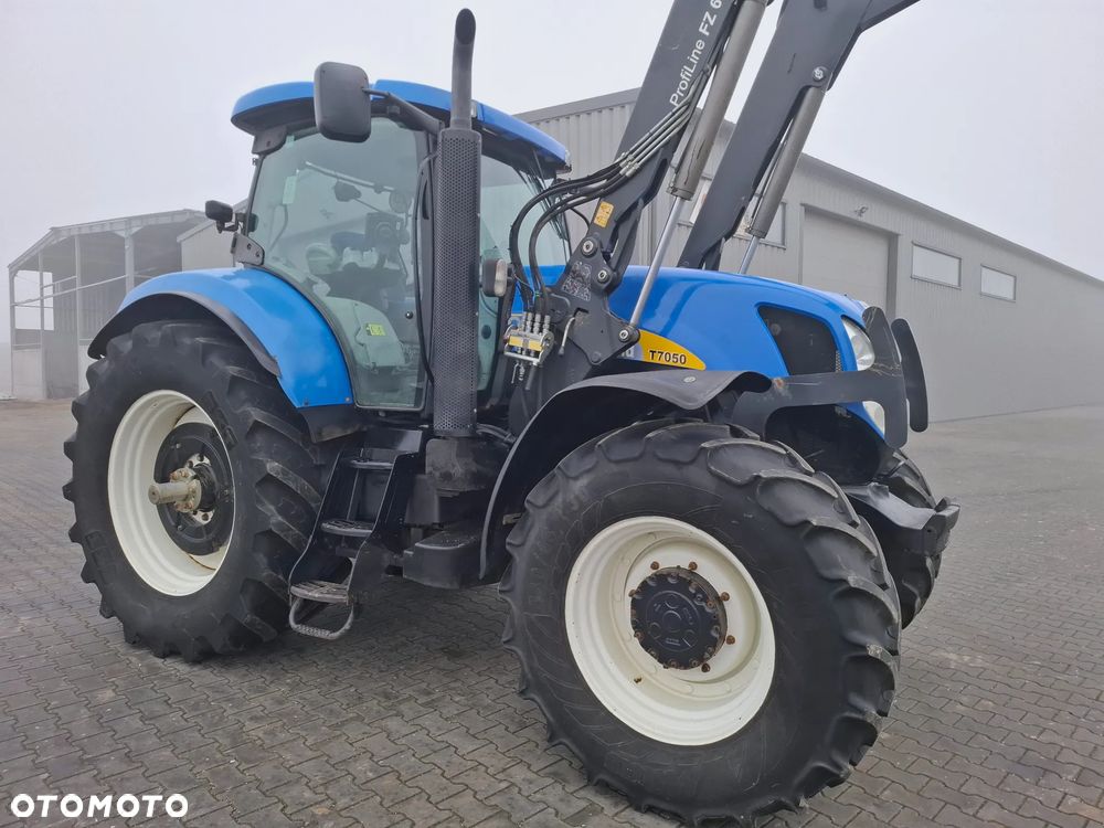 New Holland T7050 2011 Rok 9400 mtg, AutoCommand, Ładowacz czołowy Stoll, Nie Malowany, Stan Idelany - 9