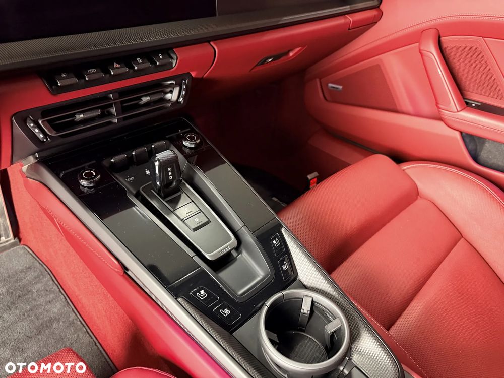 Porsche 911 - 21