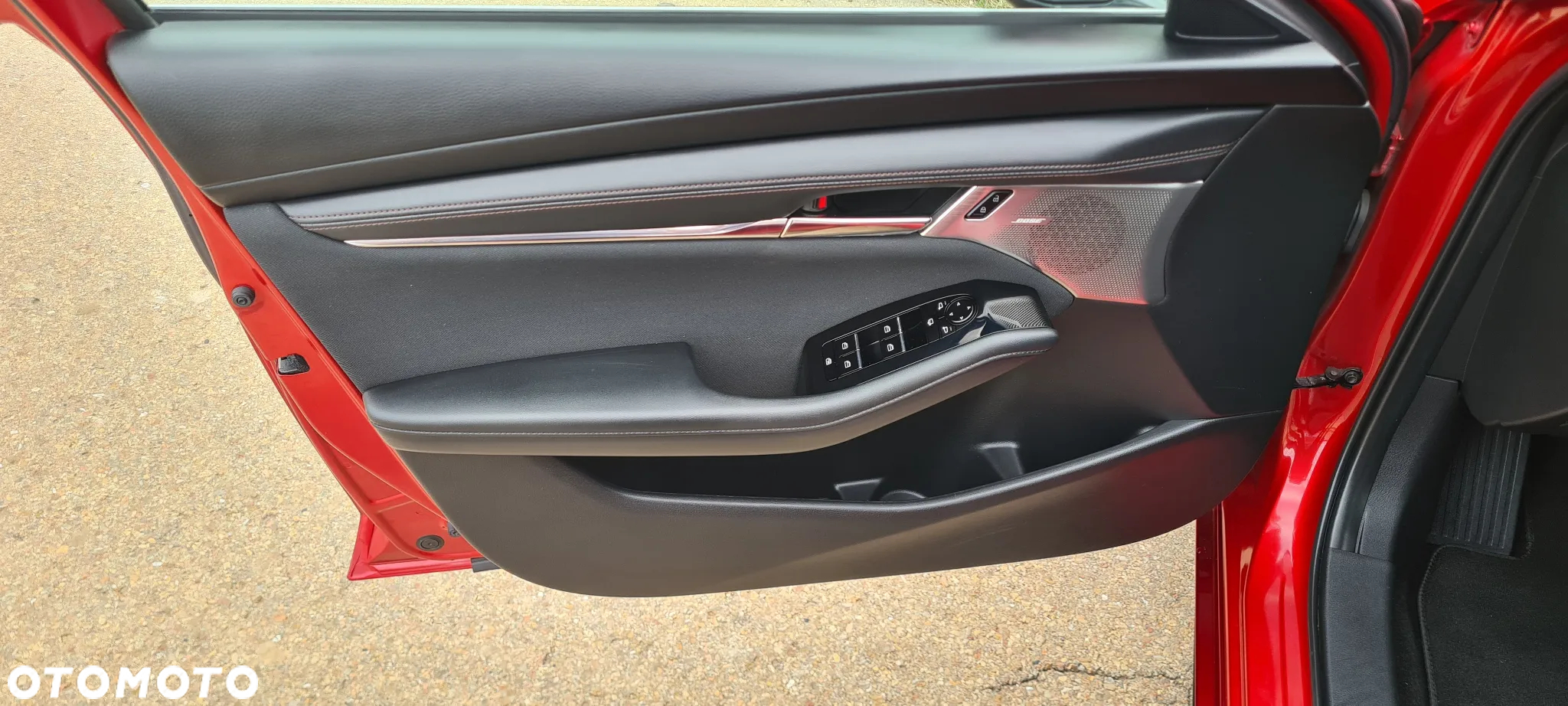 Mazda 3 e-SKYACTIV-G 122 M HYBRID EXCLUSIVE-LINE - 14