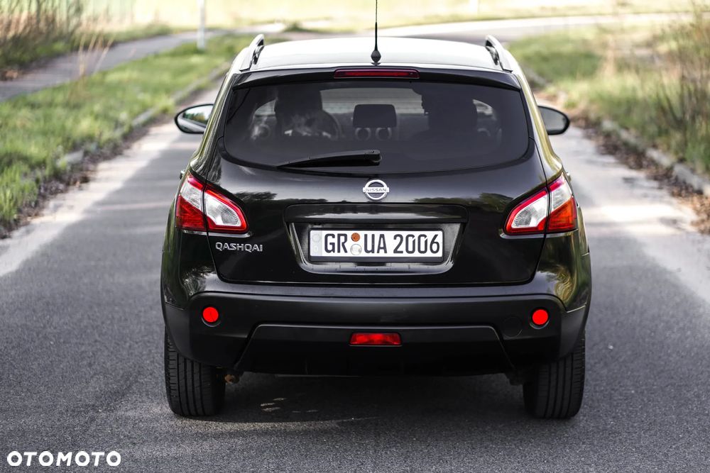 Nissan Qashqai 2.0 Tekna - 8