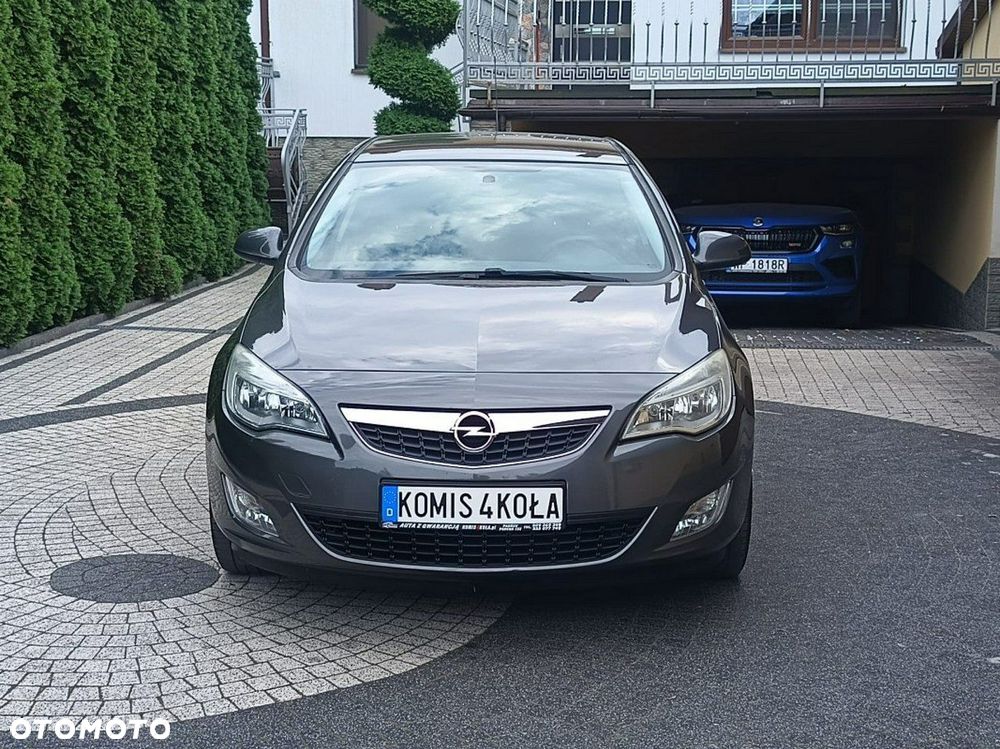 Opel Astra - 9