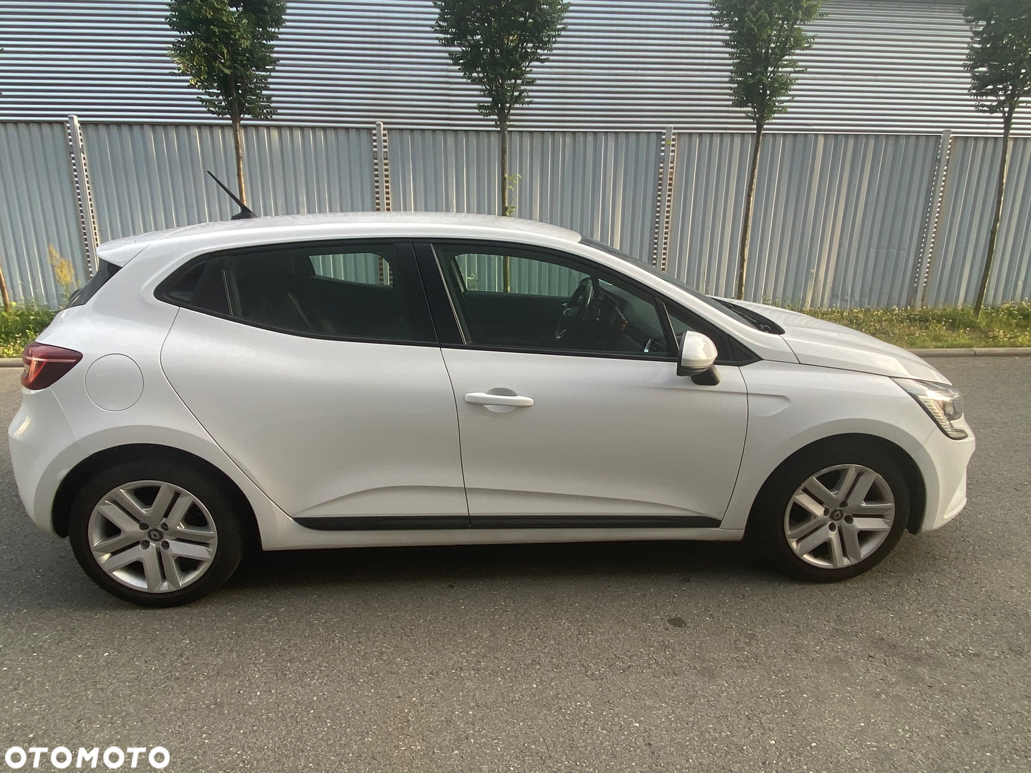 Renault Clio 1.0 TCe Zen - 4