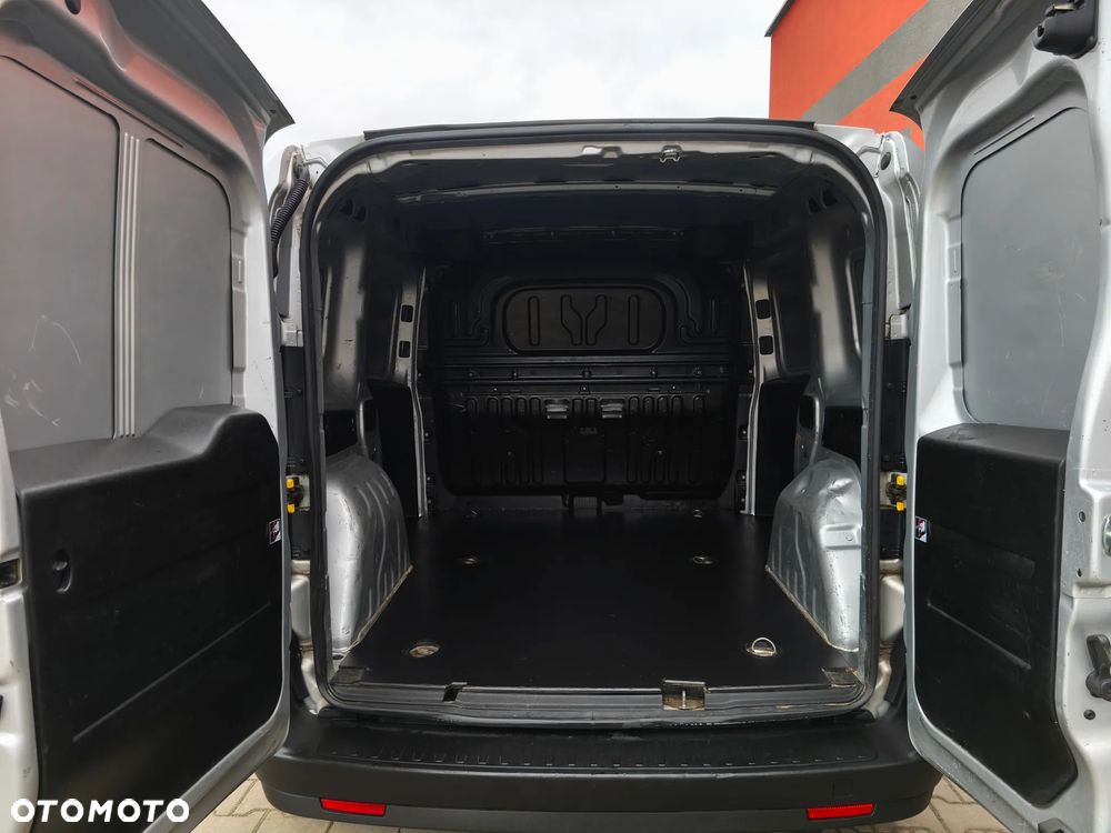 Fiat Doblo - 17