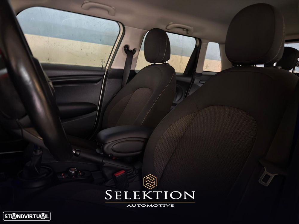 MINI 5 Portas Cooper D - 9