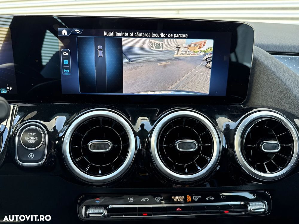 Mercedes-Benz GLA 180 7G-DCT Entry - 16
