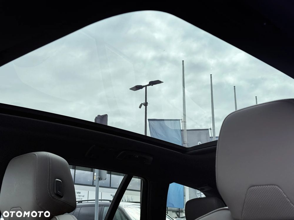 BMW Seria 5 520d xDrive - 32