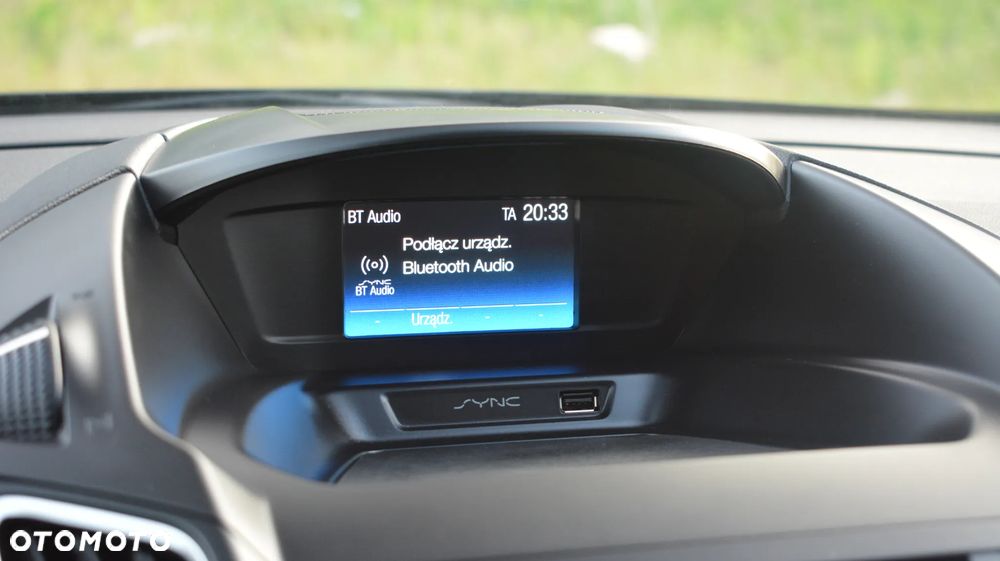Ford Grand C-MAX - 33