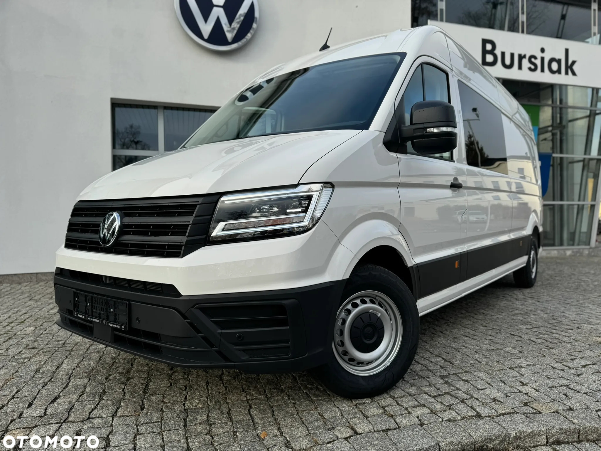 Volkswagen Crafter Brygadówka 7 osób - 13