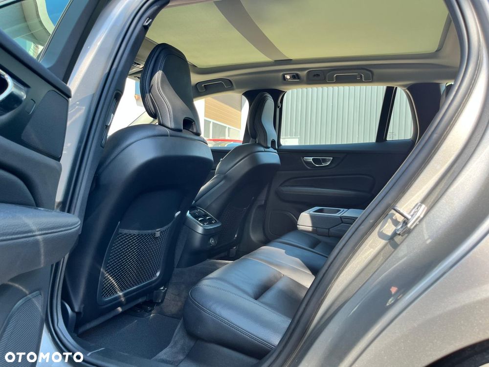 Volvo V60 B4 B Inscription - 34