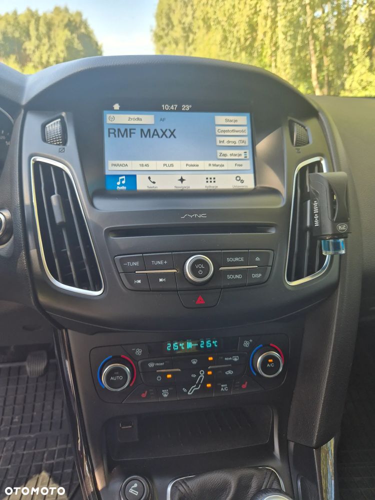 Ford Focus 1.5 TDCi SYNC Edition - 8