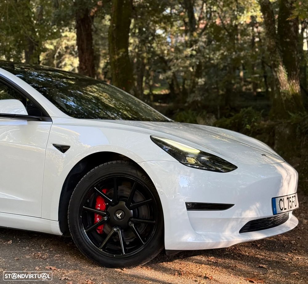 Tesla Model 3 - 2