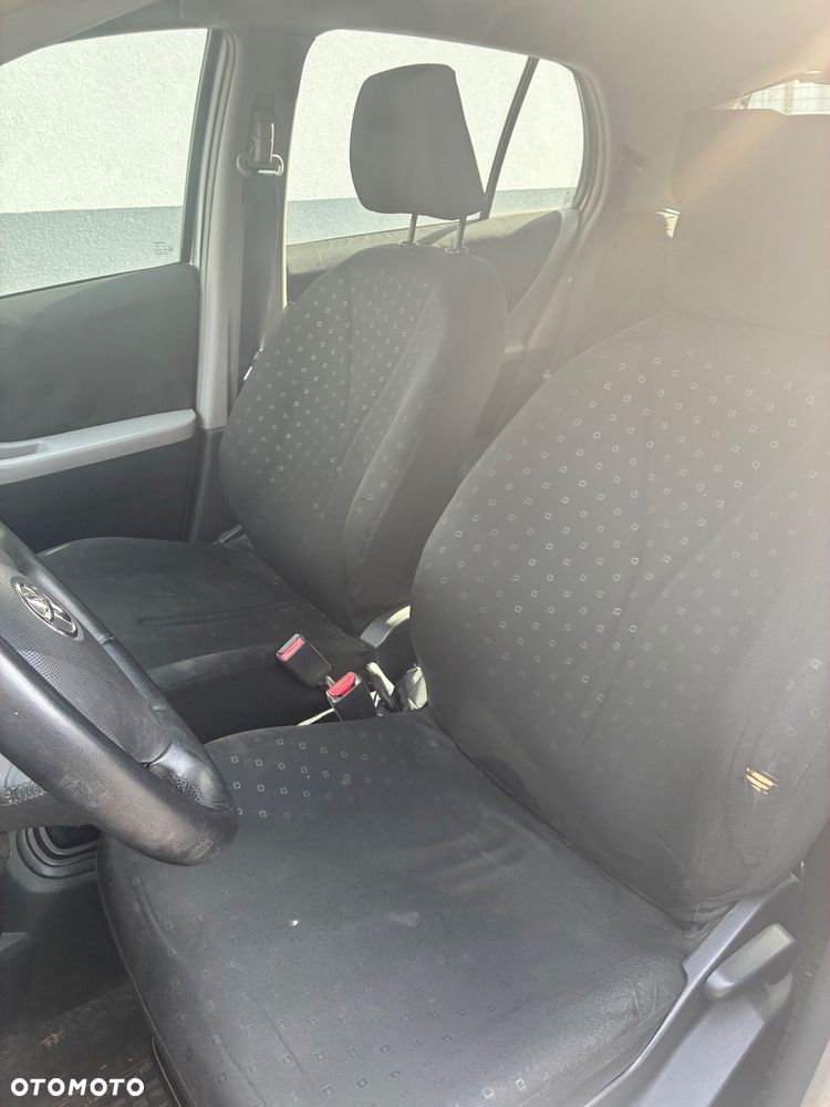 Toyota Yaris 1.3 Blue - 7