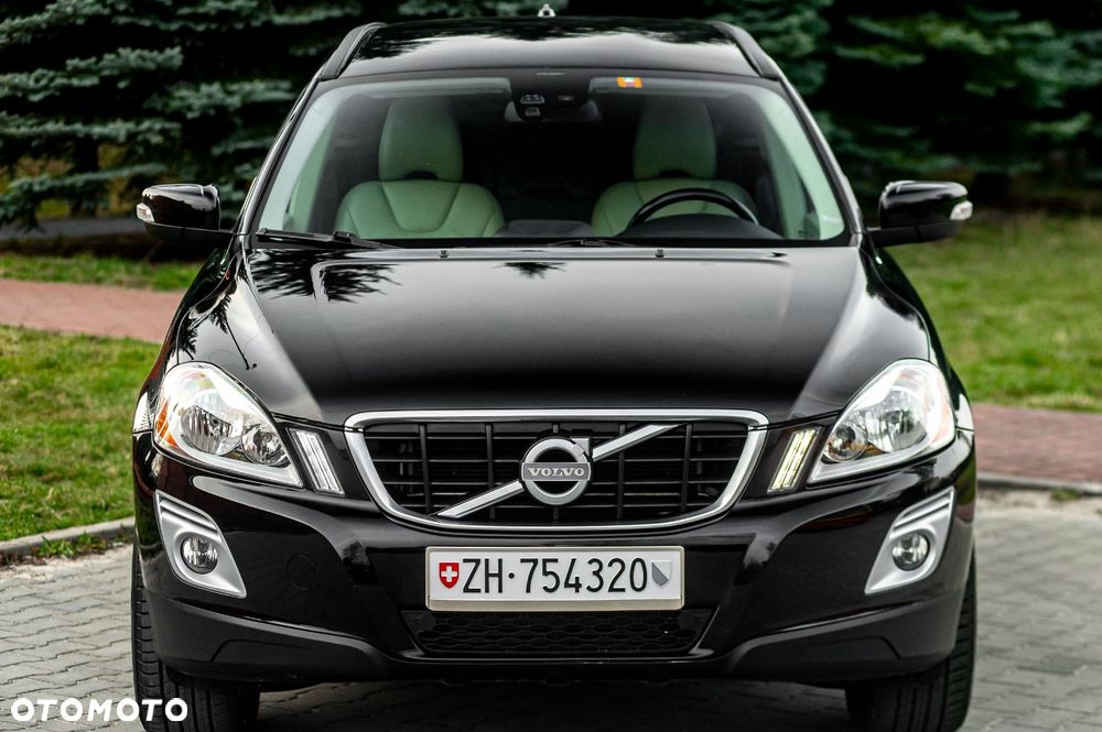 Volvo XC 60 - 4