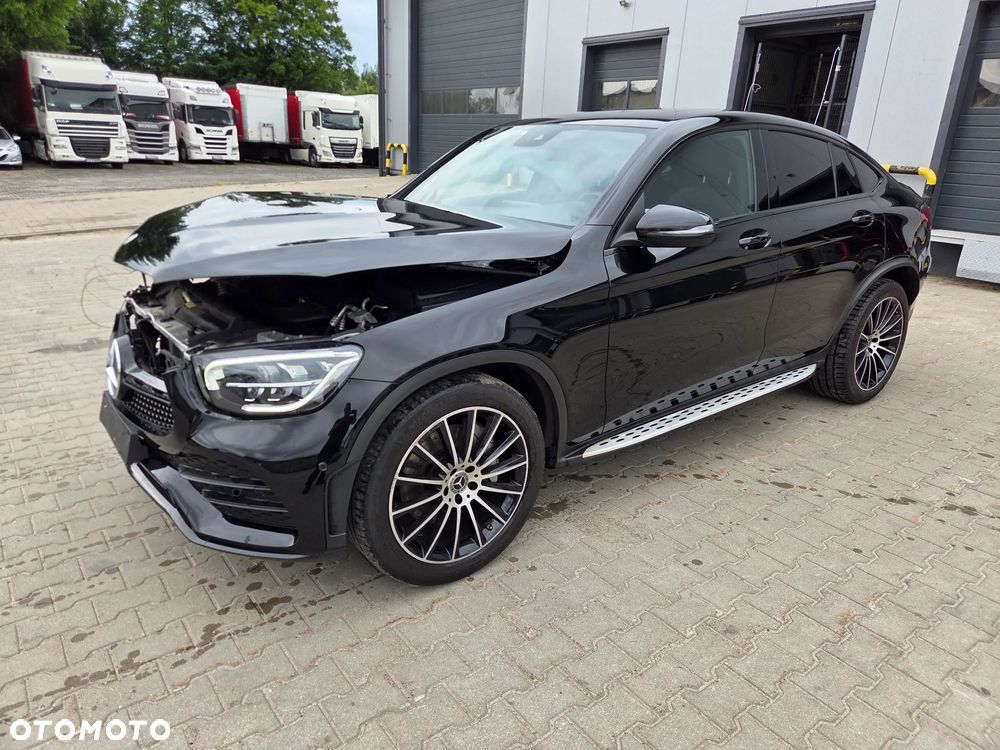 Mercedes-Benz GLC 220 d 4Matic 9G-TRONIC AMG Line - 1
