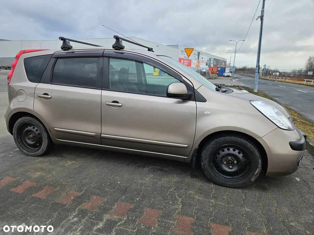 Nissan Note 1.6 Tekna - 7
