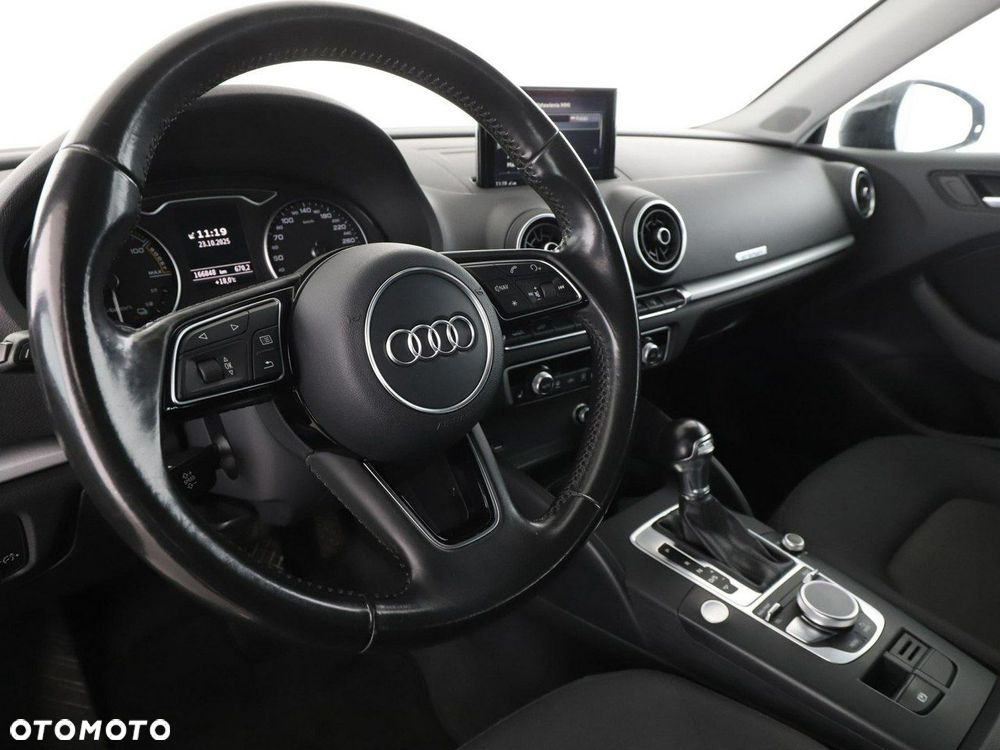 Audi A3 Sportback 40 e-tron S tronic - 15