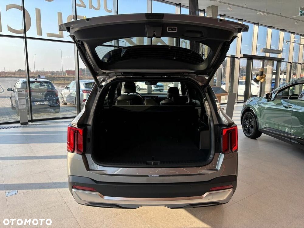 Kia Sorento - 9