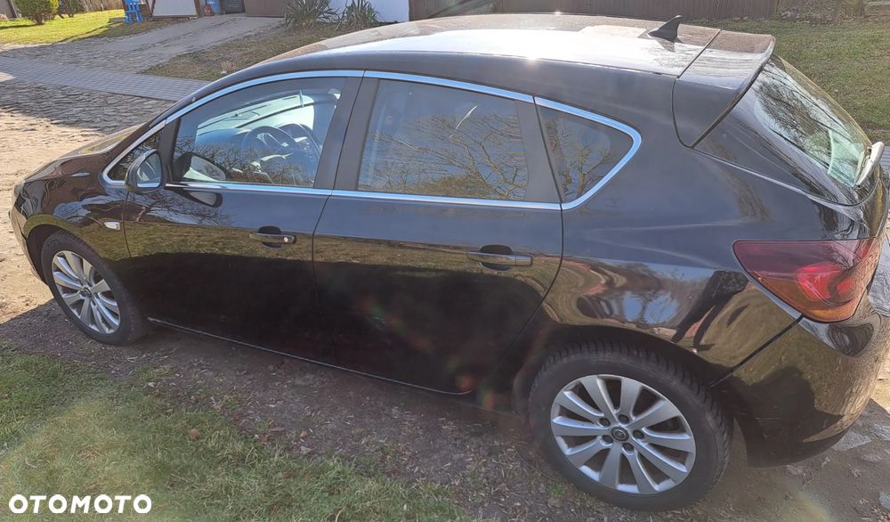 Opel Astra 1.7 CDTI - 4