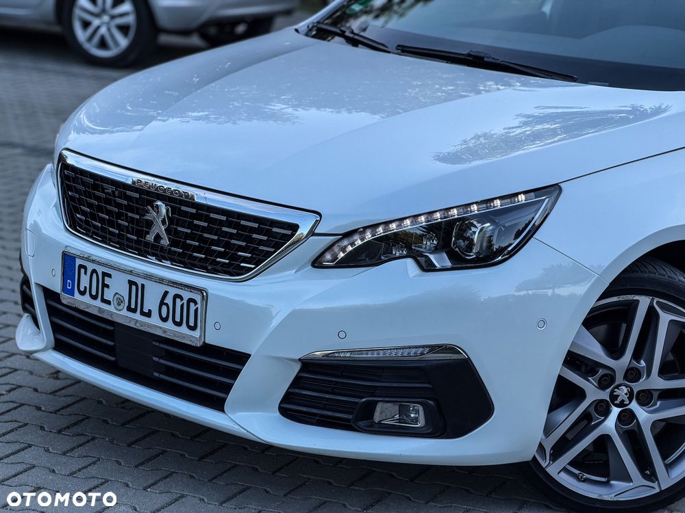 Peugeot 308 BlueHDi FAP 180 EAT8 Stop & Start GT - 16