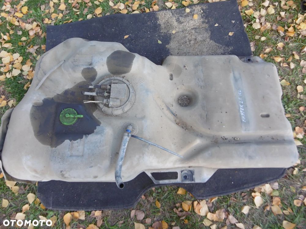 ZBIORNIK PALIWA BAK MASTER MOVANO 2.5 D 97-10 - 1