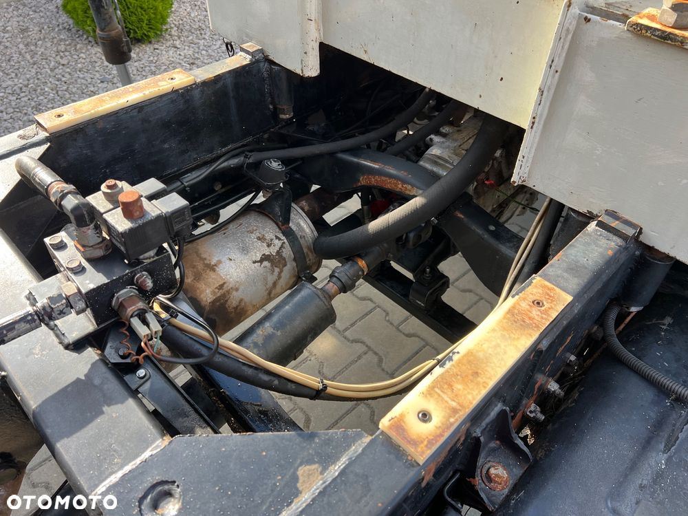 Nissan CABSTAR - 29