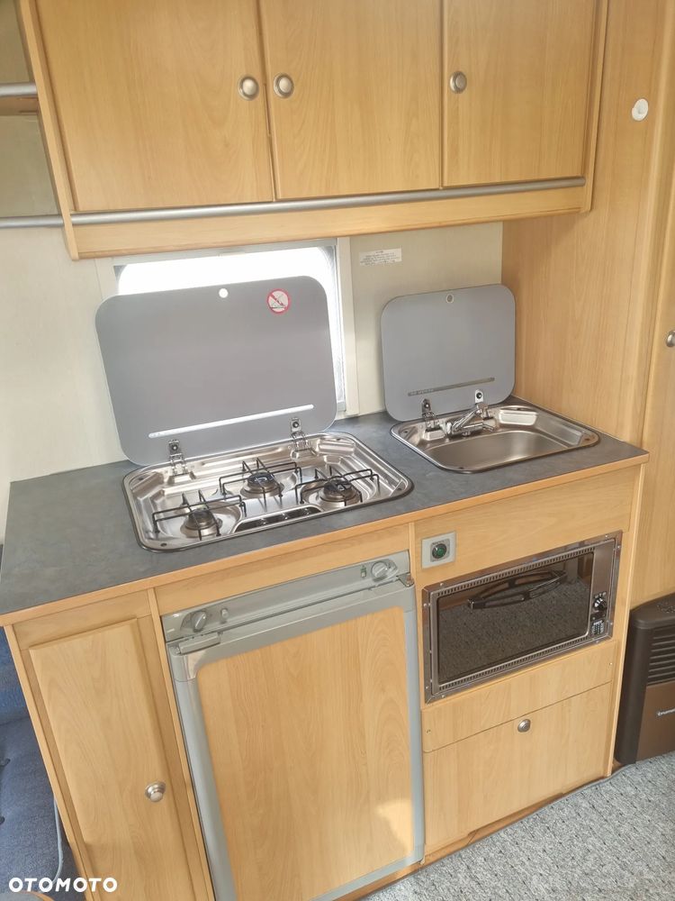 Adria Altea 2008r i Bailey Ranger 2007r - 11