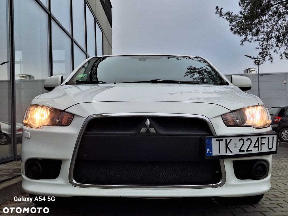 Mitsubishi Lancer 1.5 - 8