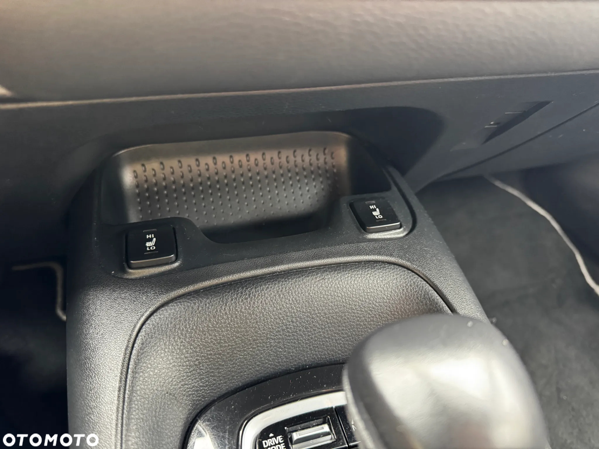 Toyota Corolla 1.8 Hybrid Comfort - 16