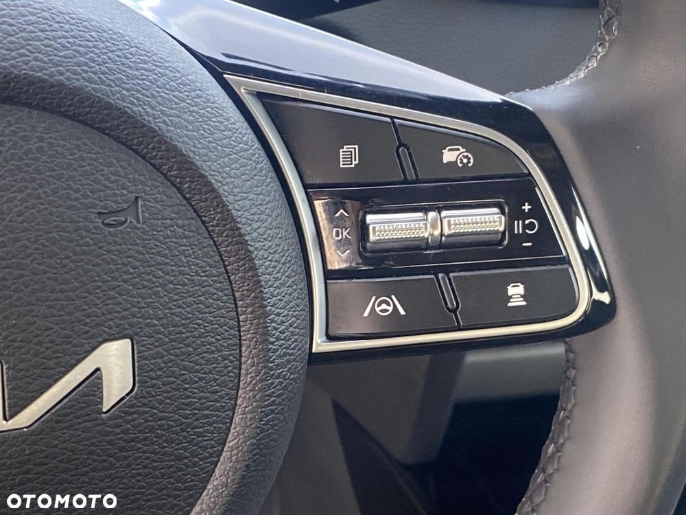 Kia Ceed - 13