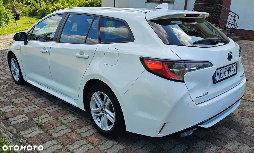 Toyota Corolla 2.0 Hybrid Comfort - 2