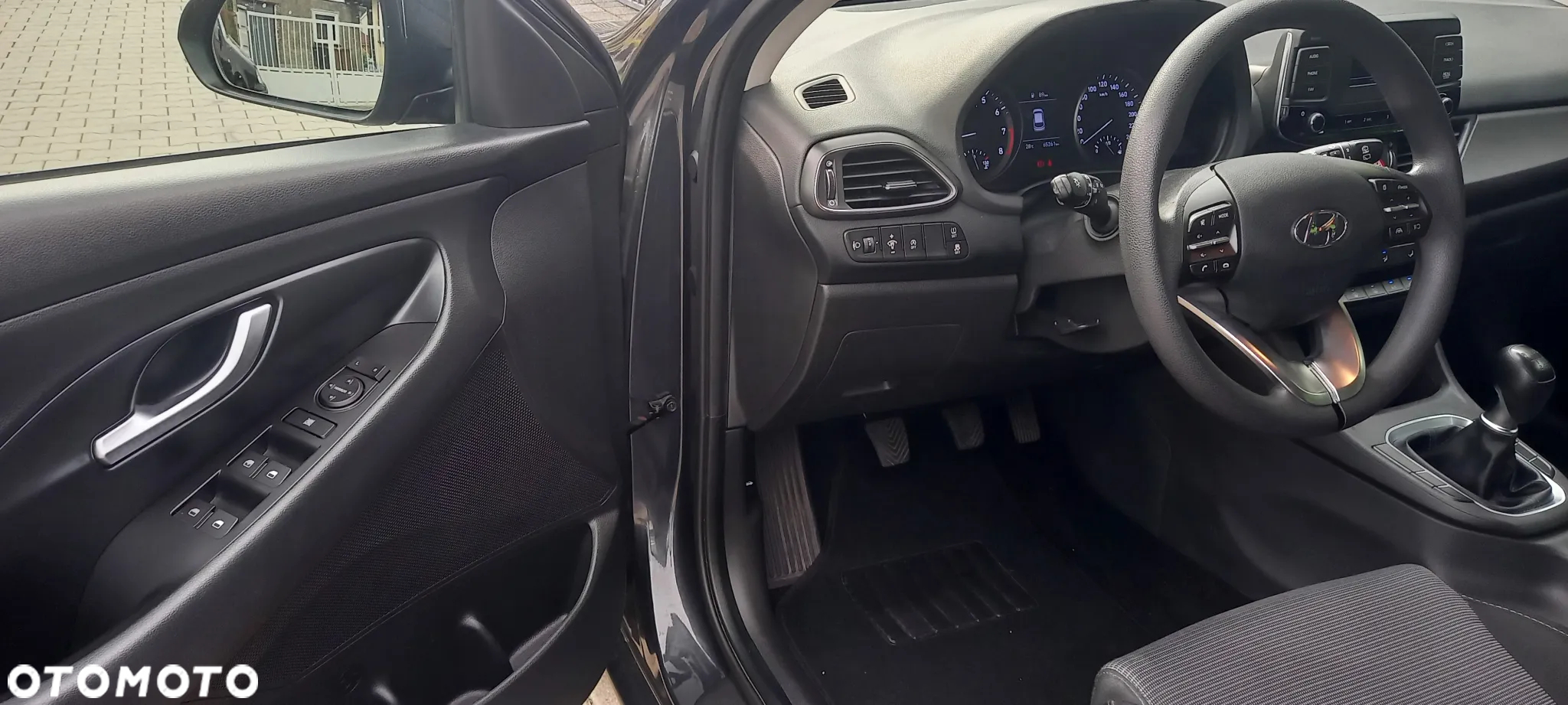 Hyundai i30 1.5 DPI Classic + - 22