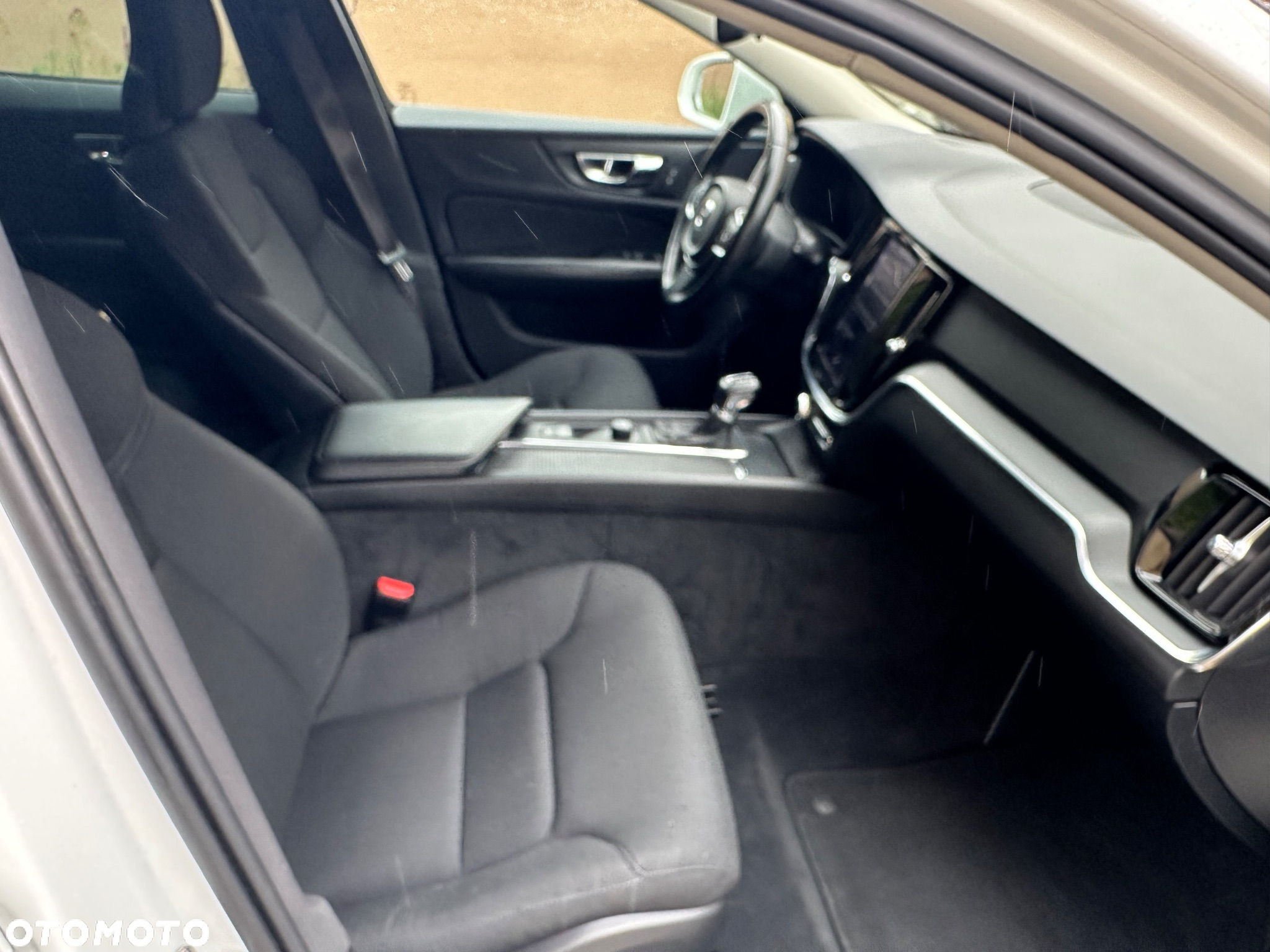 Volvo V60 D3 Momentum - 26