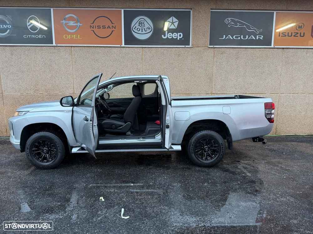 Mitsubishi L200 2.3 DI-D Space Cab Campera 4WD - 2