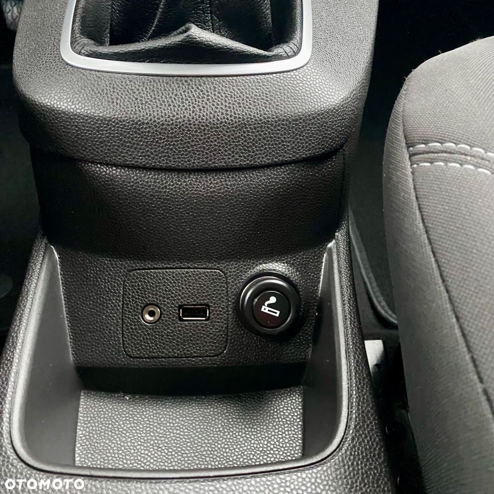Ford Fiesta 1.0 EcoBoost Start-Stop ST-LINE - 23