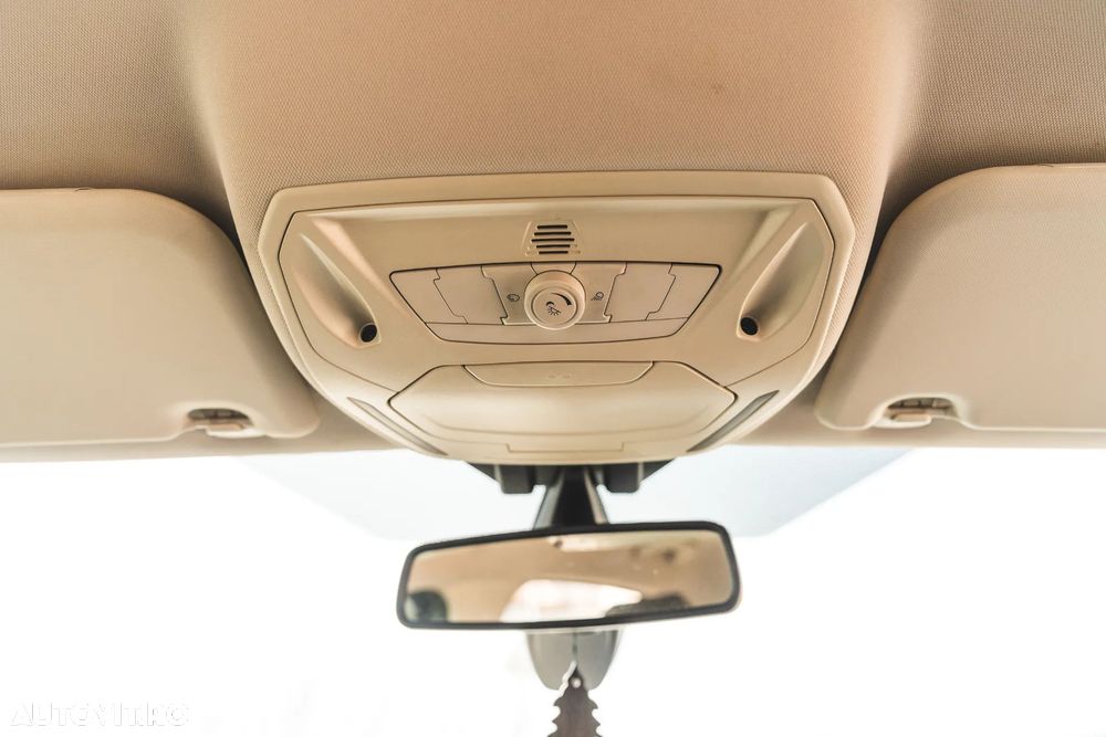 Ford Focus 1.6 EcoBoost Start-Stopp-System Titanium - 14