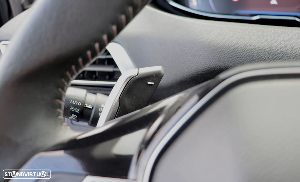 Peugeot 5008 PureTech 130 EAT8 Stop & Start Active - 23